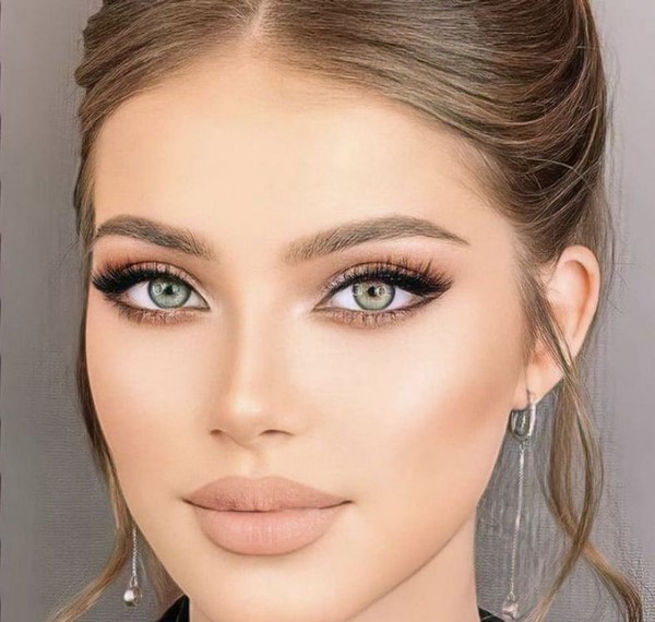 سبک و تکنیکهای آرایش عروس 